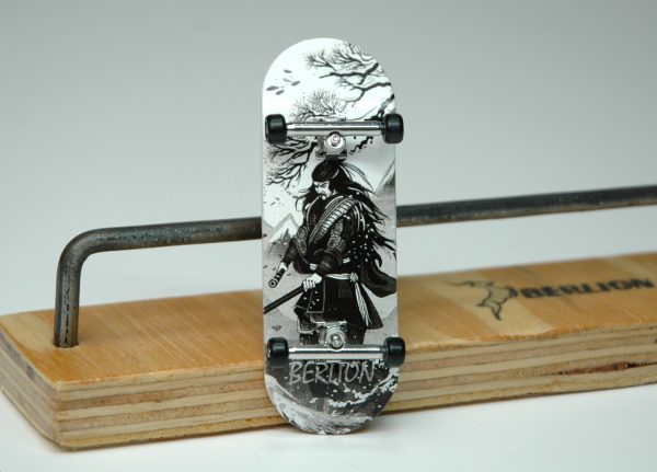 Fingerboard completo samurai Berlion 34mm - Imagen 4