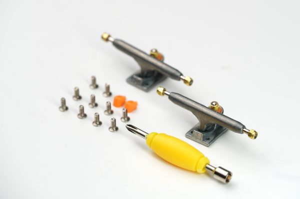 Ejes trucks fingerboard profesional 36mm light - Imagen 14