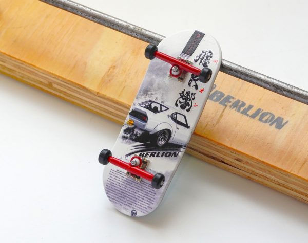 Fingerboard Profesional Completo Coche drift japonés Berlion 34mmx96mm - Imagen 3